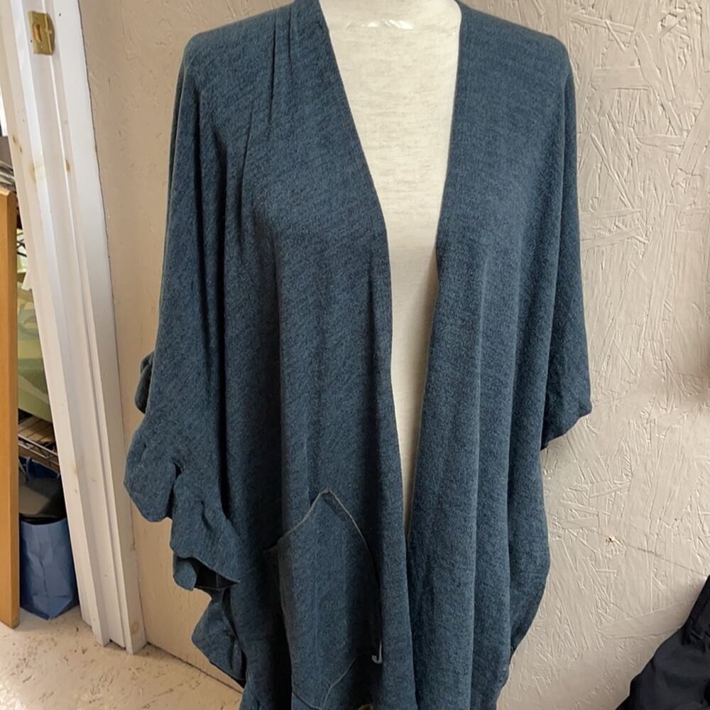 NWT Long Slate Blue Ruffled Cardigan Cape - Picture 3 of 9